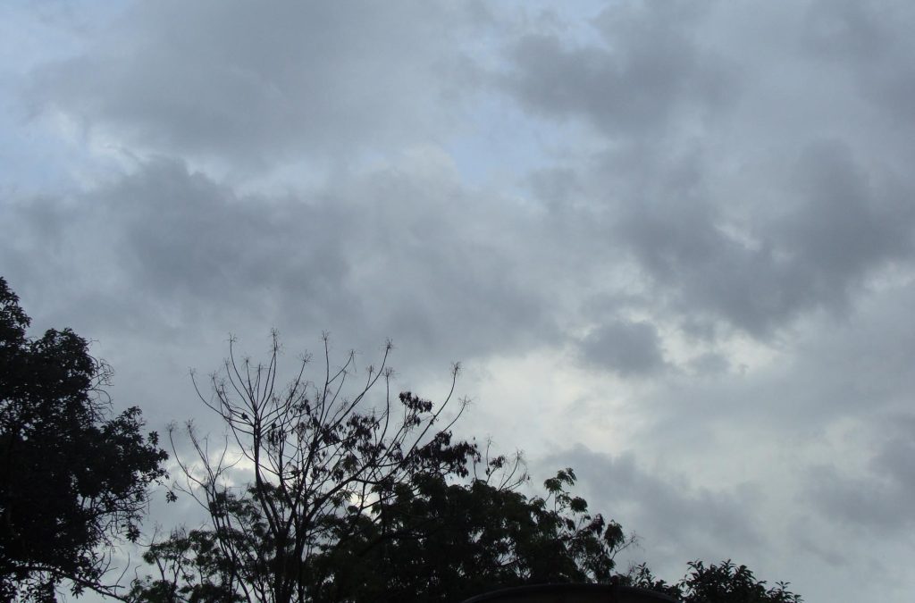 Cielo mayormente cubierto e inestable