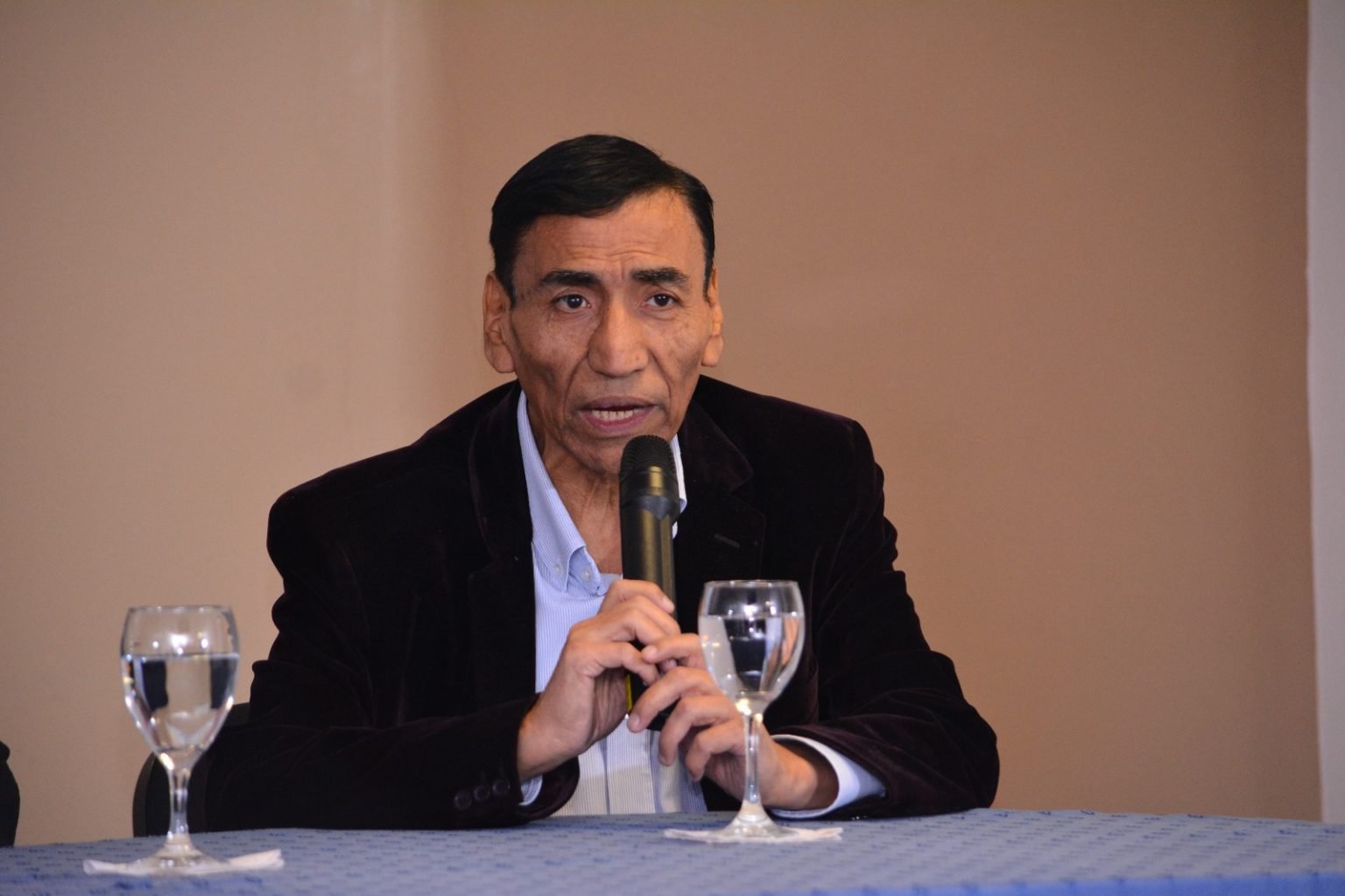 Cutral Co: el intendente José Rioseco sufrió una caída y se recupera en ...